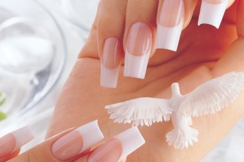 Tırnak Teknisyenliği Eğitimi